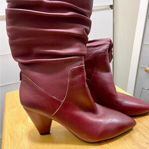 Anne Klein Scrunch Boots Size 6.5